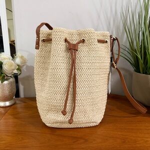 Montce Women's Beige Ali Bucket Bag Large Woven Straw Handbag